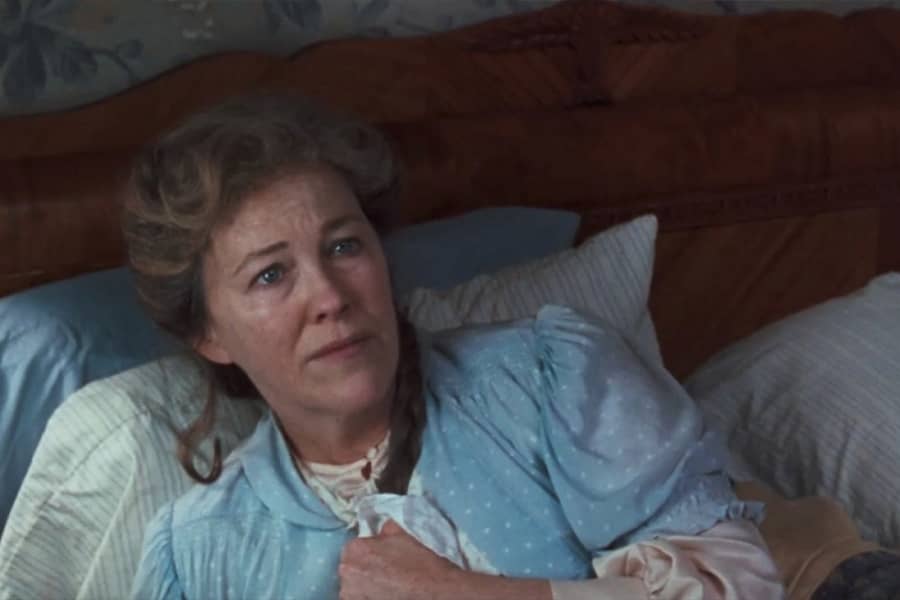 the Pischer matriarch ill in bed