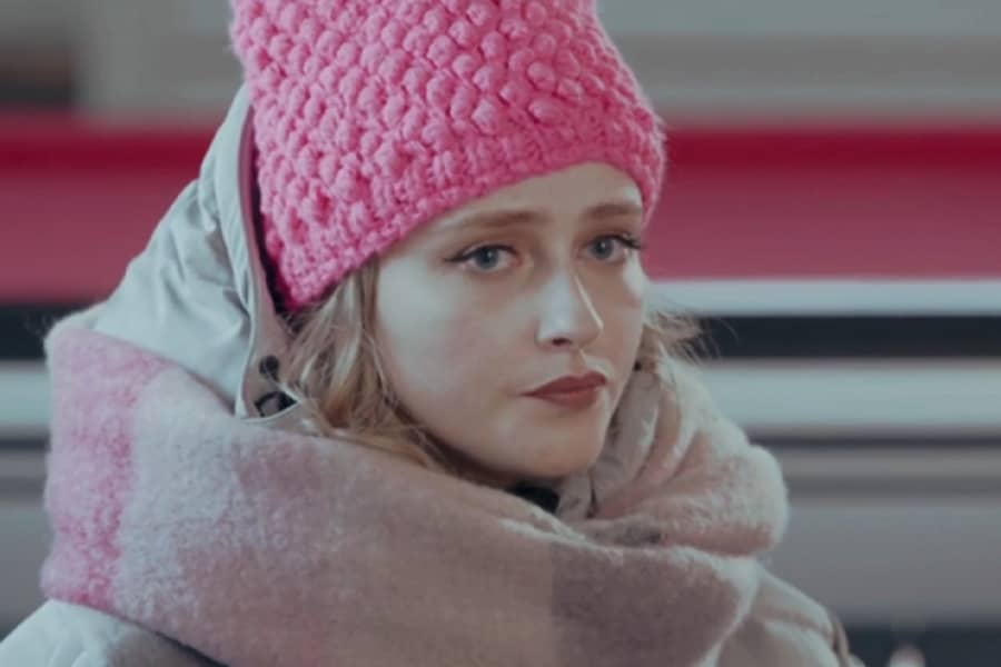 white woman bundled up