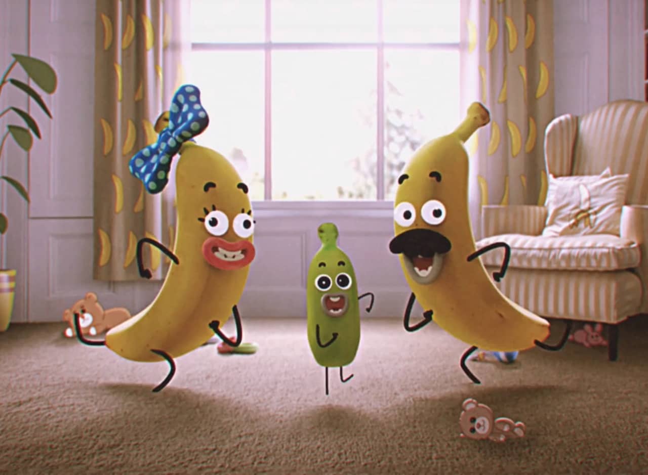mom, dad, and baby banana dancing