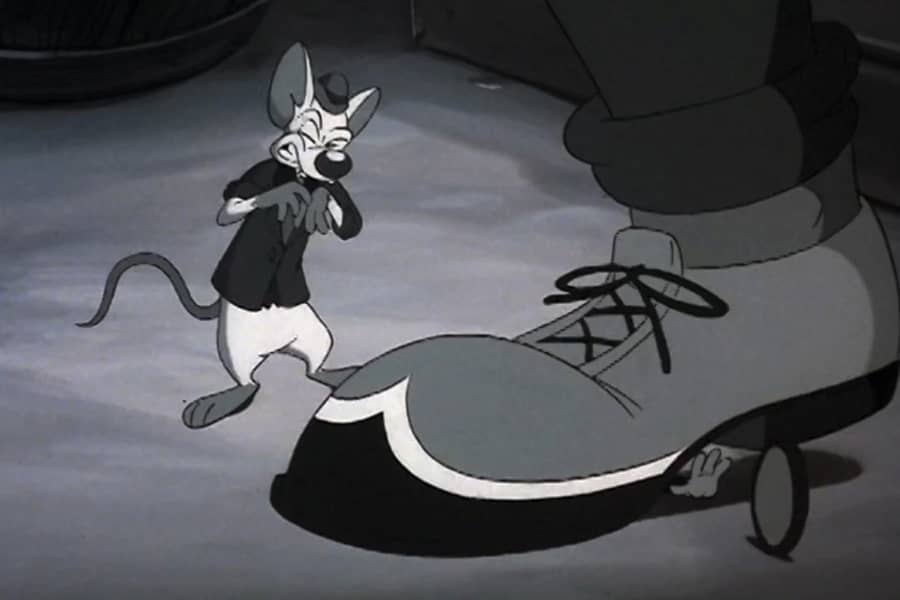 a man’s shoe stomps on and squashes Brain as Pinky cringes