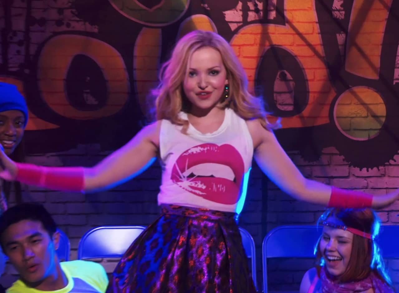 Liv Rooney as Stephanie Einstein