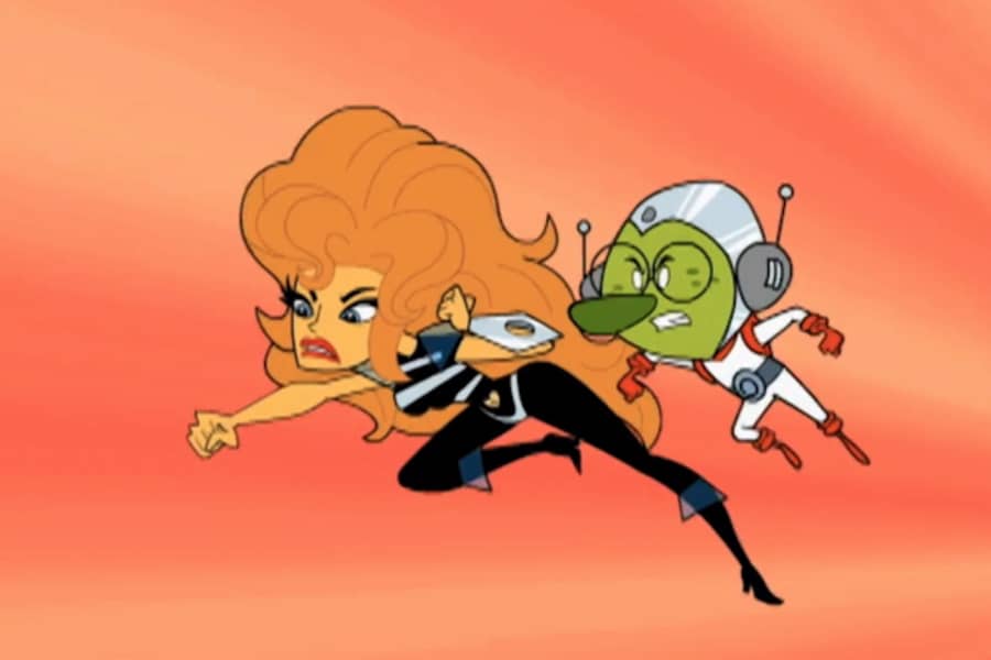 Aurora jumpkicking a two-headed alien