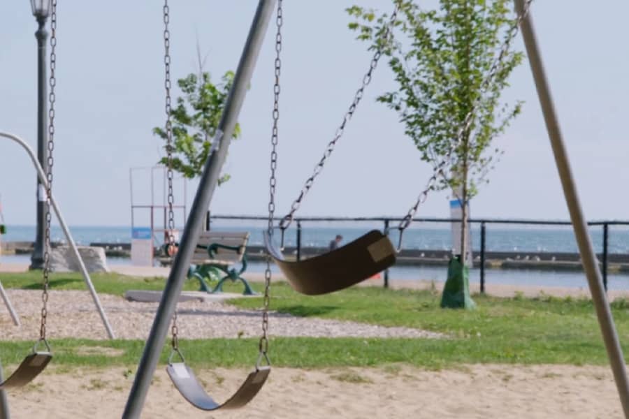 a swing in the air with no one in it