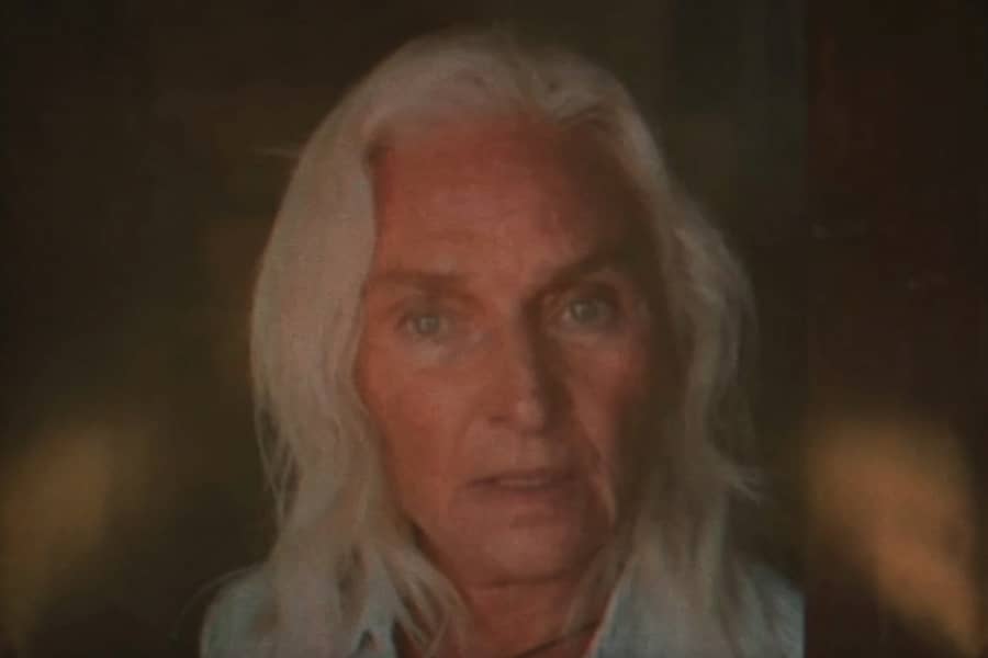 survivor Sally Hardesty, now an old woman