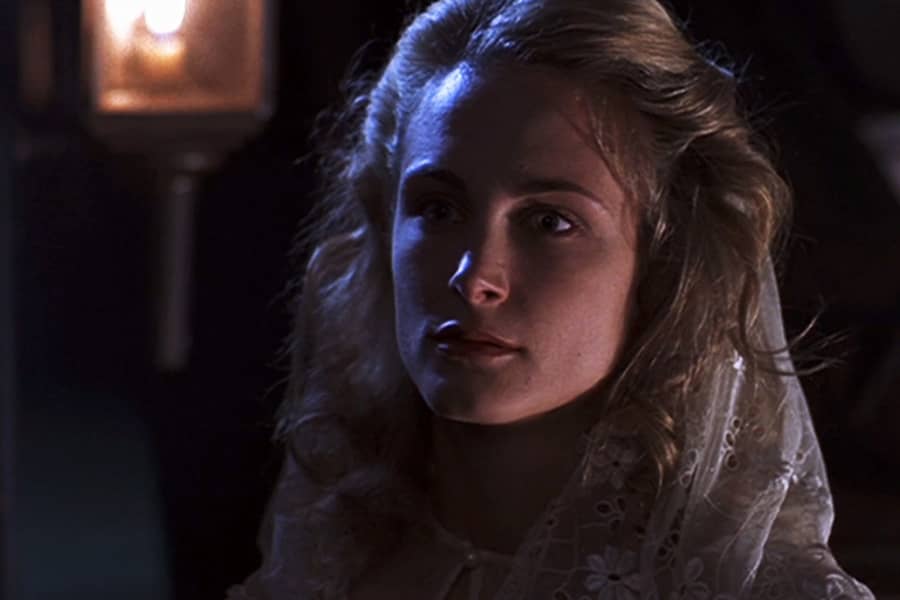 Maria, in a trance